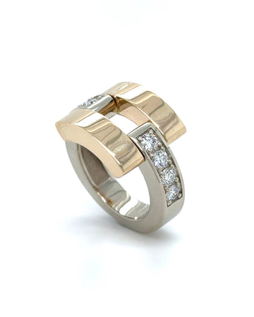 Link Ring with diamond with yellow and white gold